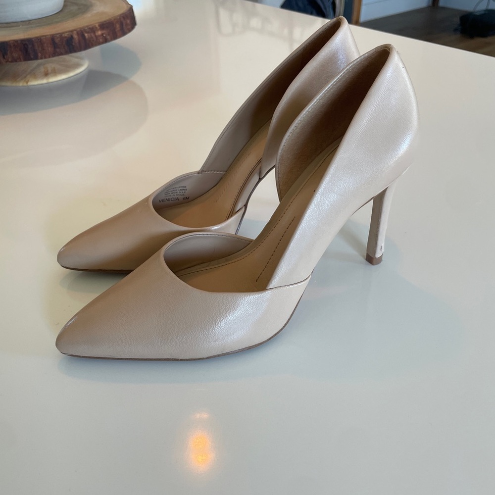 Gianni Bini Nude Leather Pumps